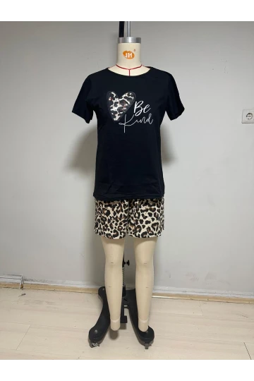 Leopar Şortlu Baskılı Pijama Takım